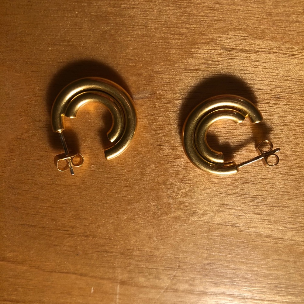 Gold Madewell Chunky Huggie Hoop Earrings